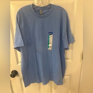 NWT Men’s Gildan  Blue T-Shirt Size:  XL